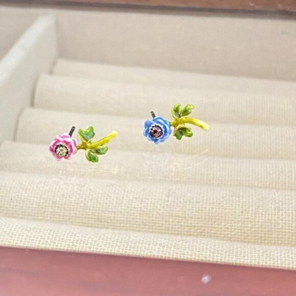 LES NEREIDES Anthropologie BLUE AND PINK flower POST EARRINGS - Picture 2 of 6